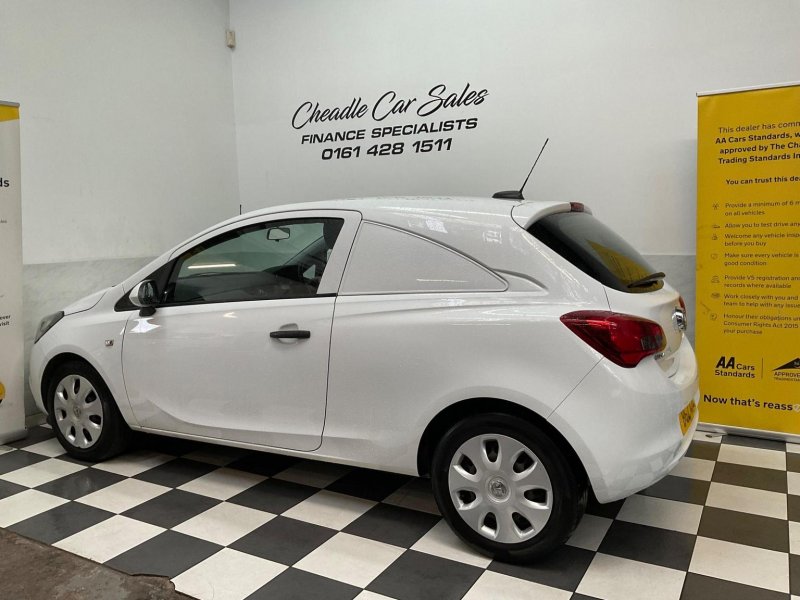 VAUXHALL CORSA