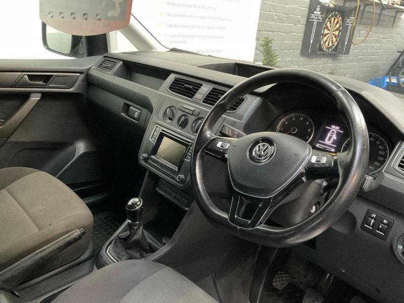 VOLKSWAGEN CADDY