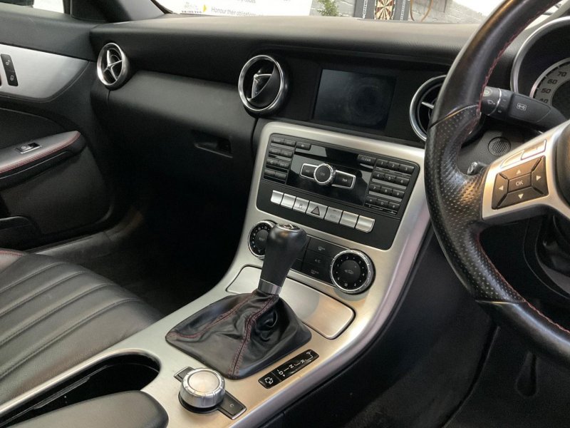 MERCEDES-BENZ SLK