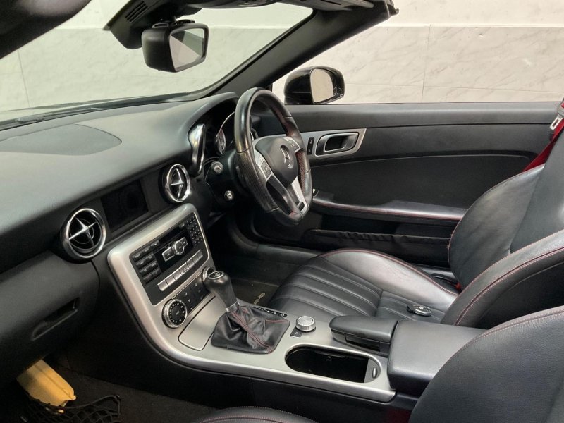 MERCEDES-BENZ SLK