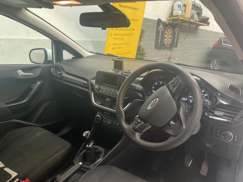 FORD FIESTA VAN