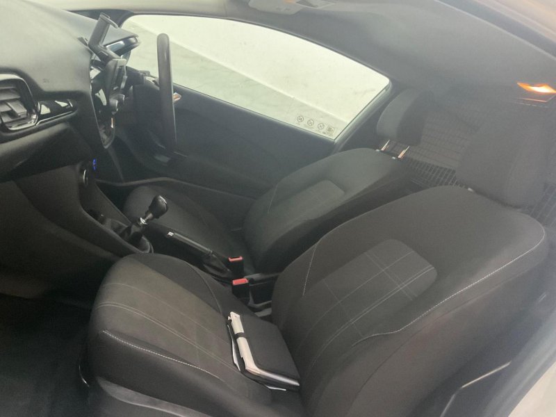 FORD FIESTA VAN