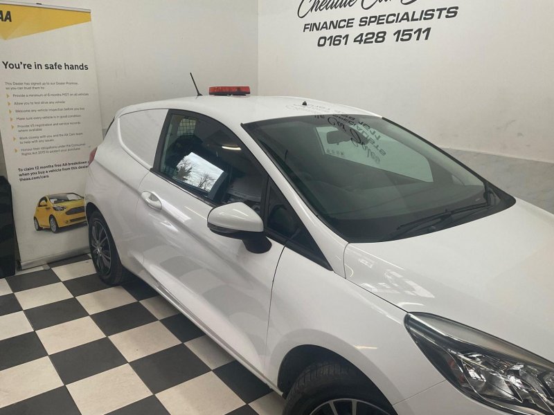 FORD FIESTA VAN