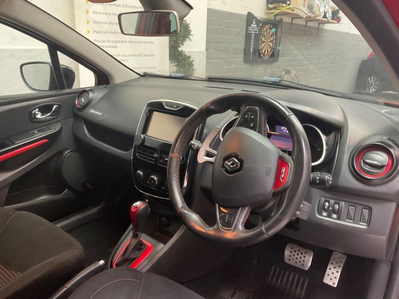 RENAULT CLIO