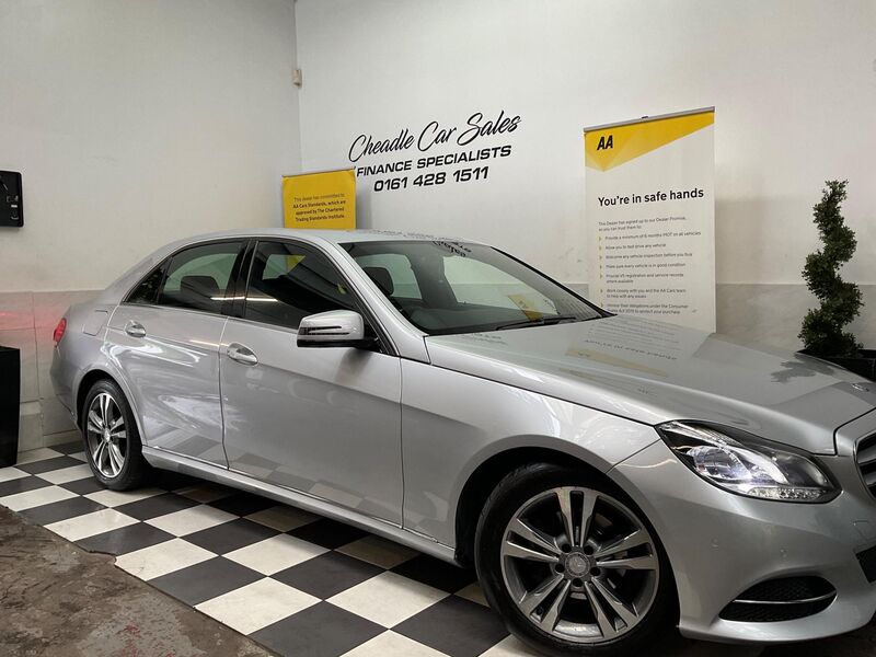 MERCEDES-BENZ E CLASS