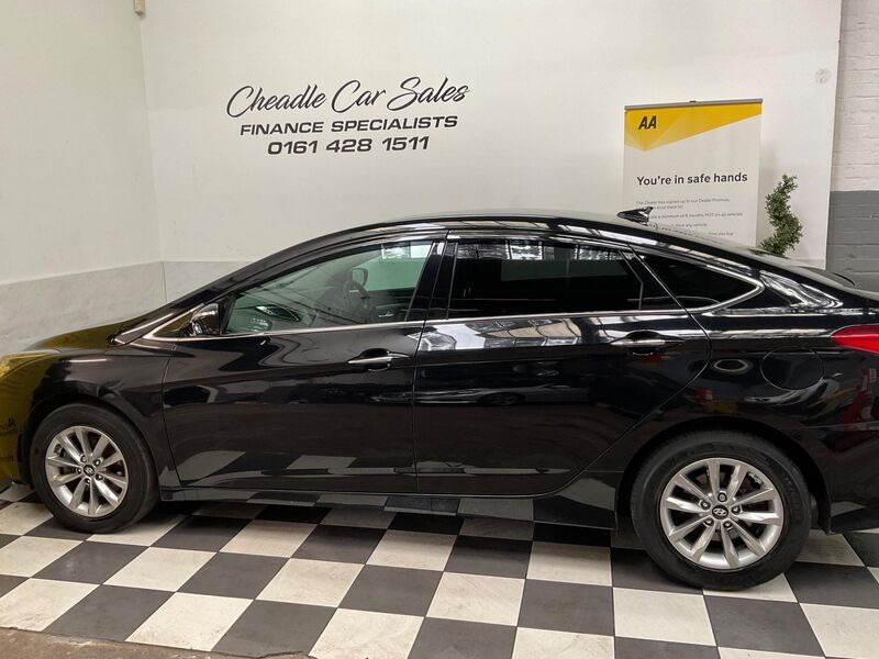 HYUNDAI I40