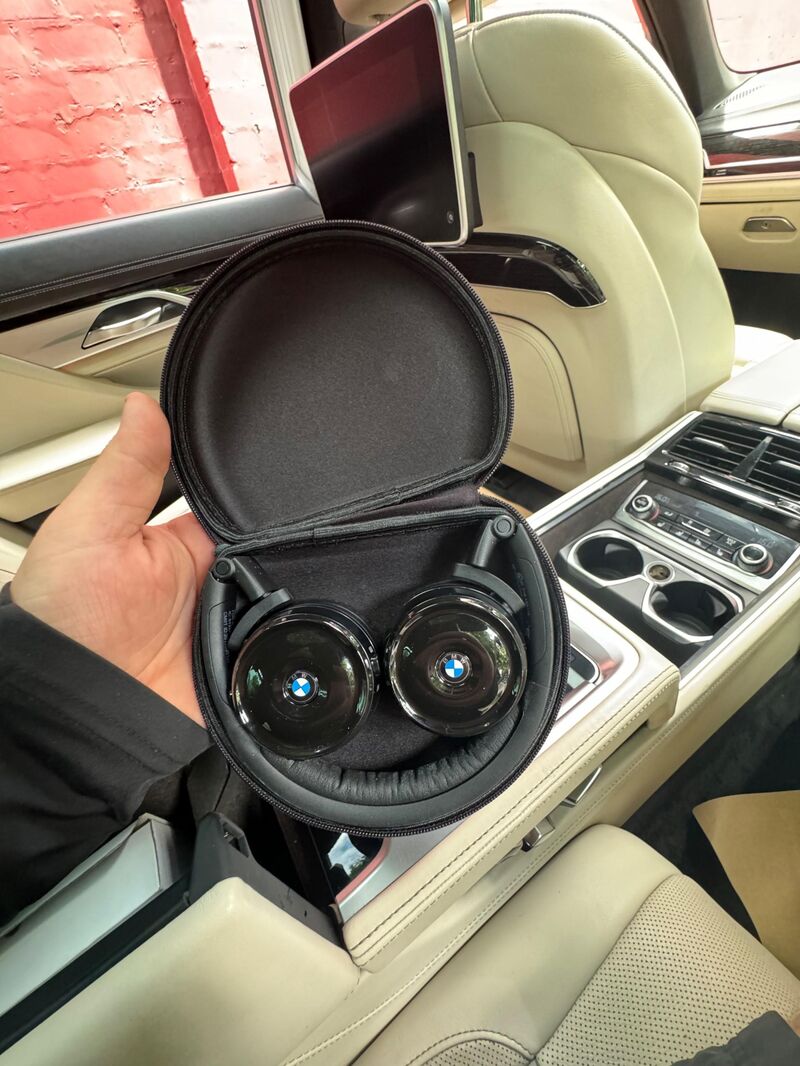 BMW 7 SERIES