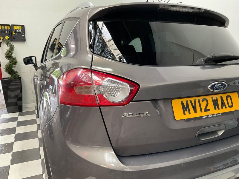 FORD KUGA