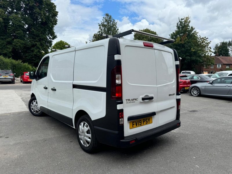 RENAULT TRAFIC