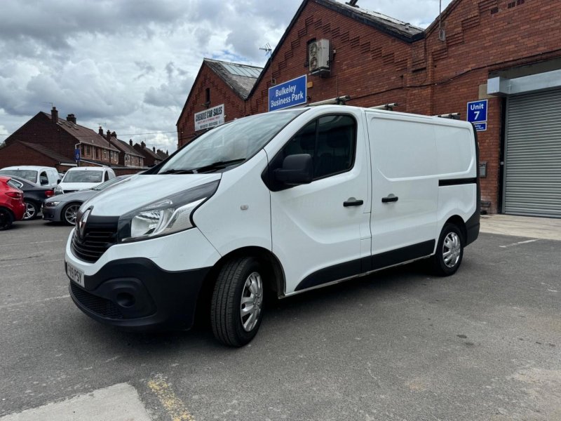 RENAULT TRAFIC