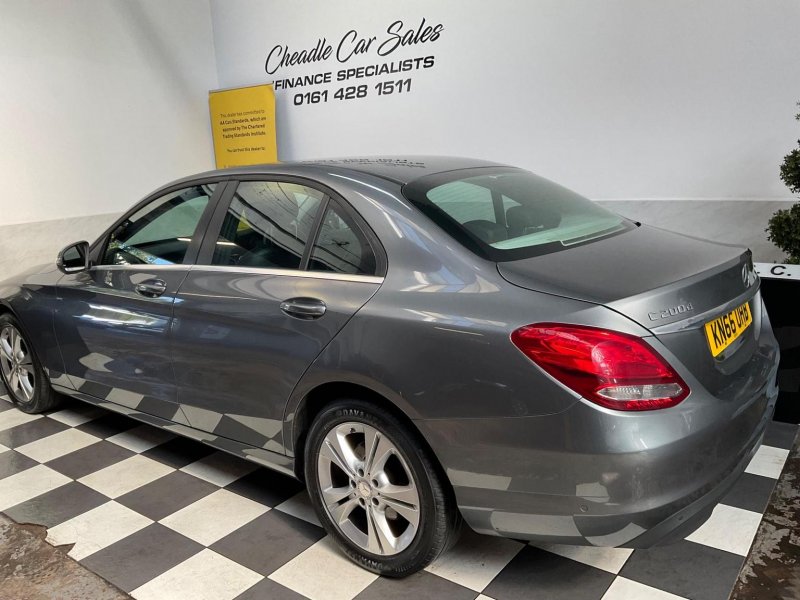 MERCEDES-BENZ C CLASS