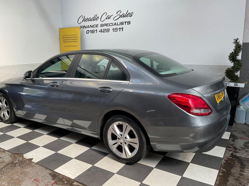 MERCEDES-BENZ C CLASS