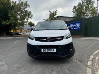 VAUXHALL VIVARO