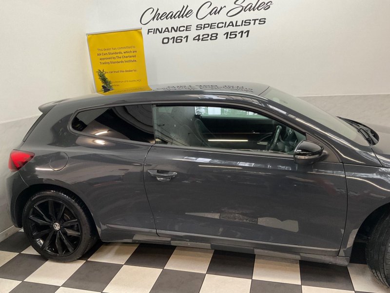 VOLKSWAGEN SCIROCCO