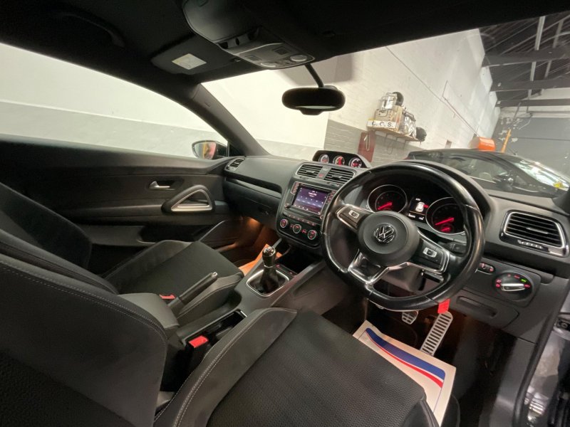 VOLKSWAGEN SCIROCCO