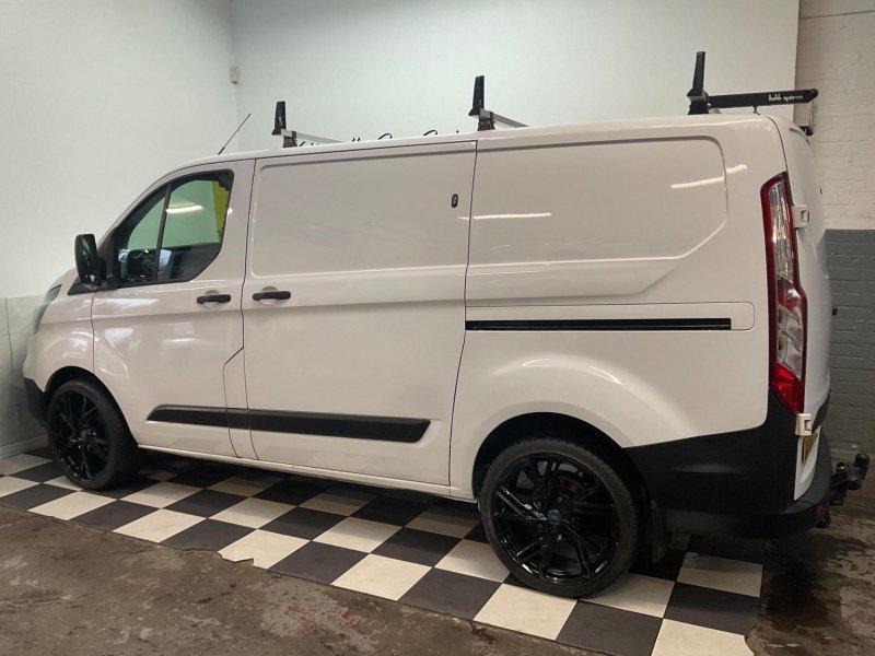 FORD TRANSIT CUSTOM