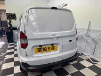 FORD TRANSIT COURIER