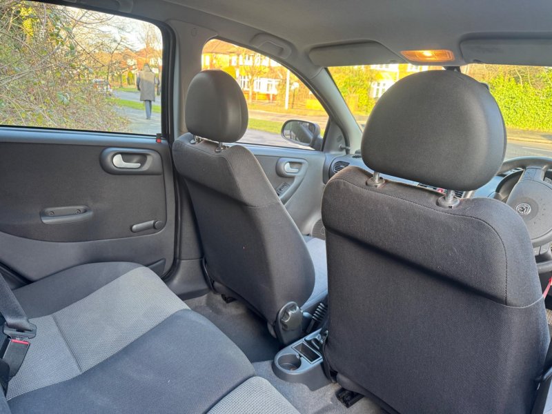 VAUXHALL CORSA
