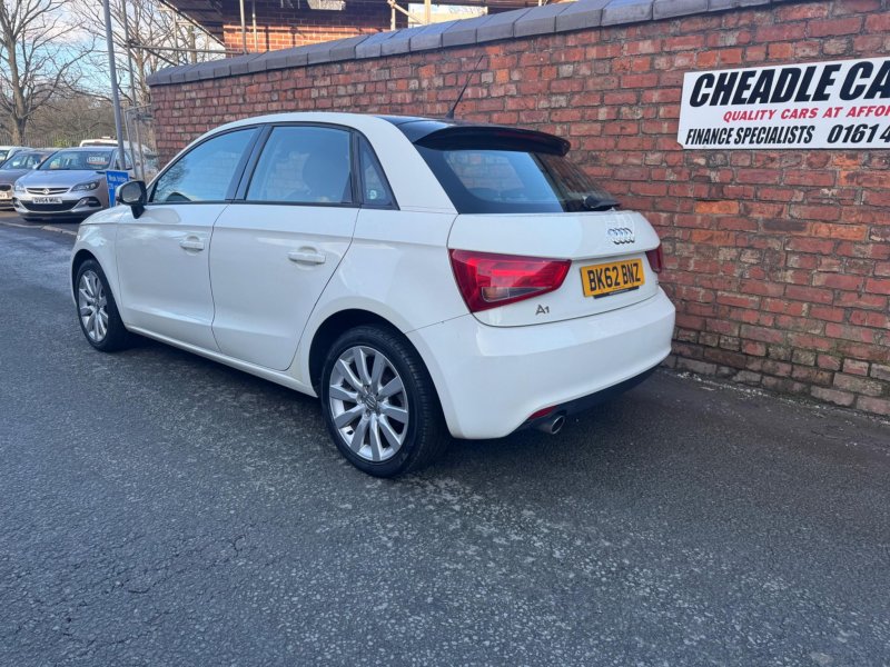 AUDI A1