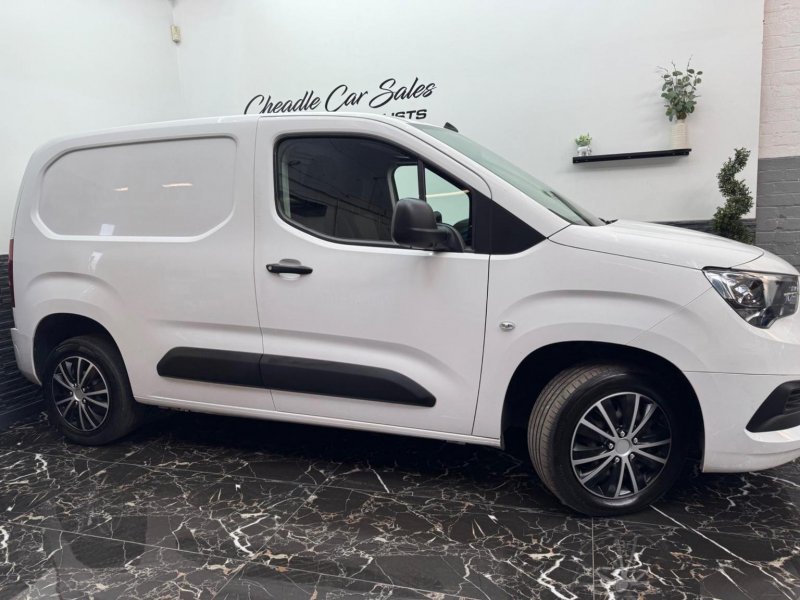VAUXHALL COMBO