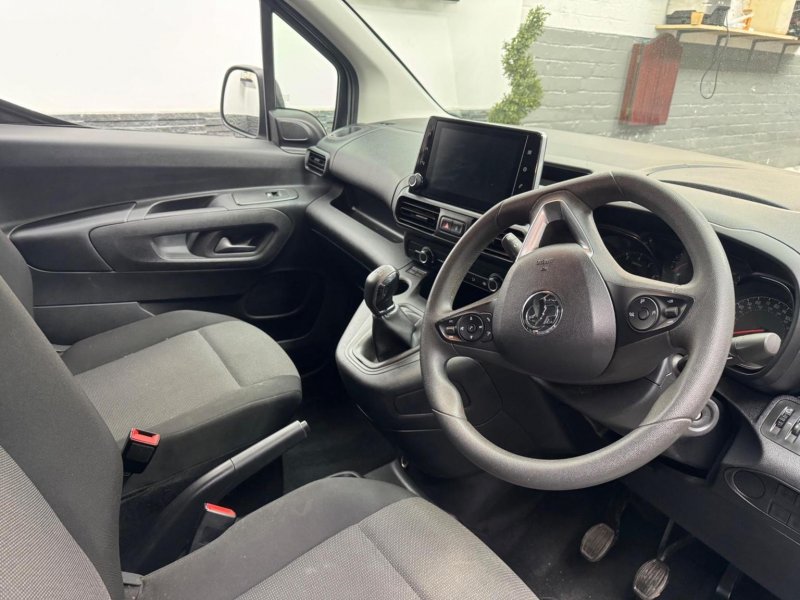 VAUXHALL COMBO