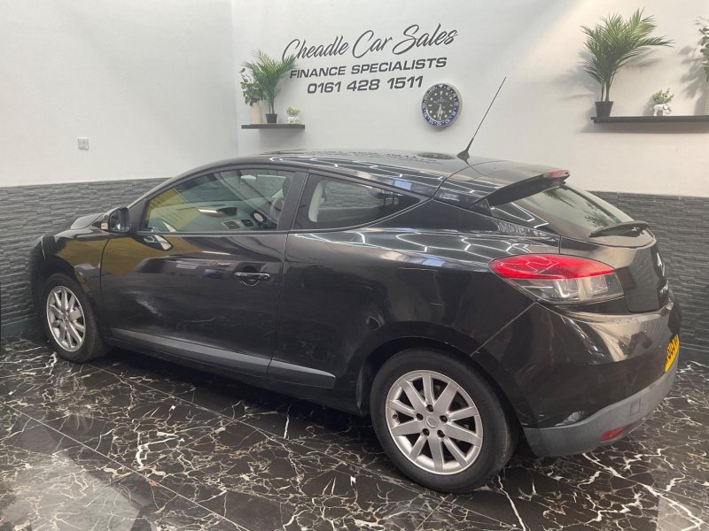 RENAULT MEGANE