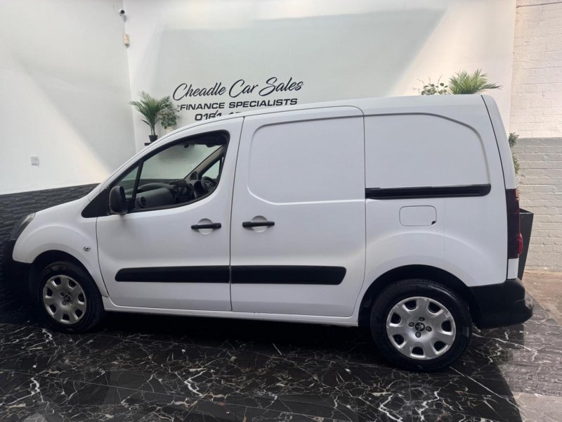 PEUGEOT PARTNER