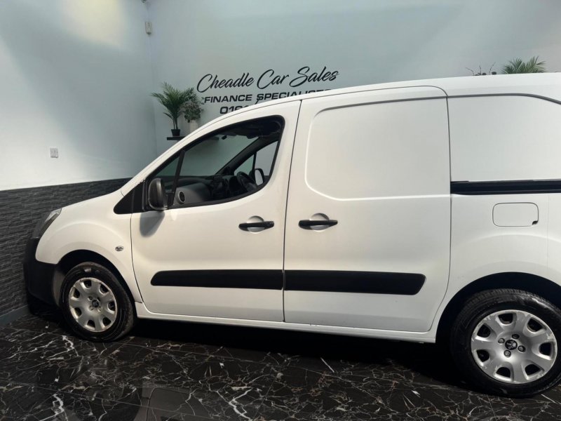 PEUGEOT PARTNER