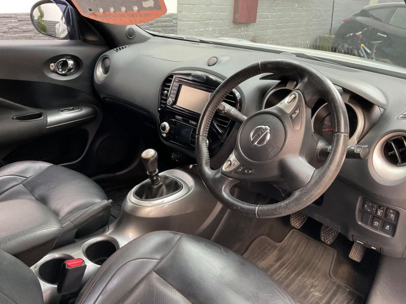 NISSAN JUKE
