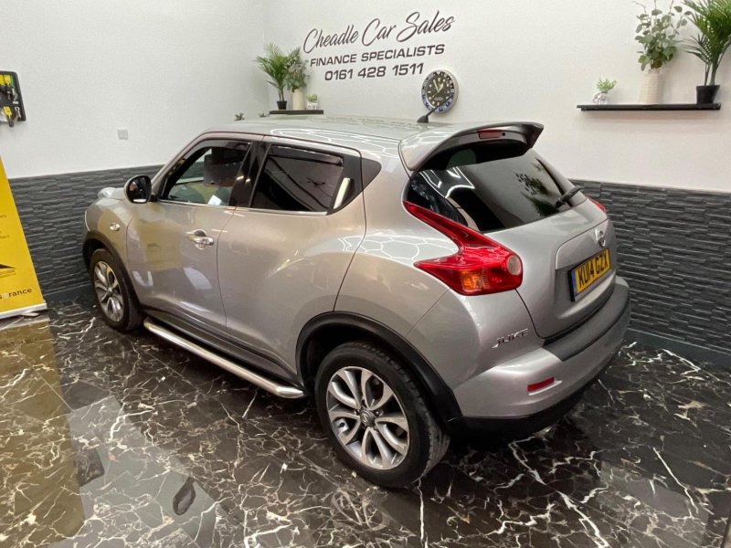 NISSAN JUKE
