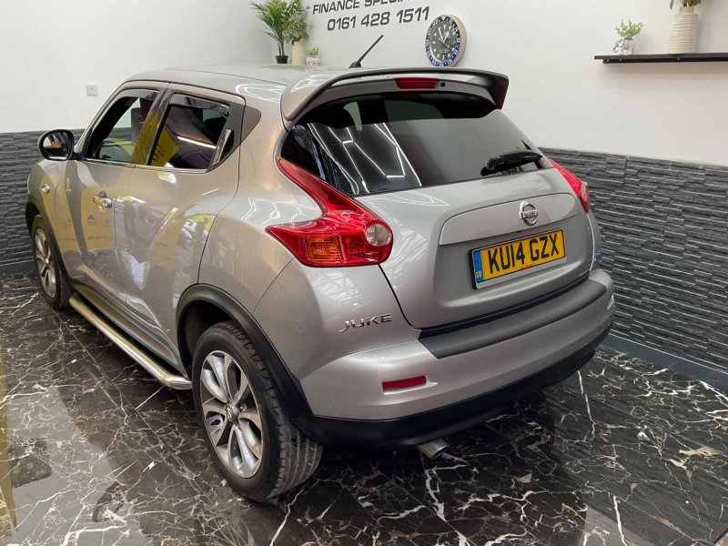 NISSAN JUKE