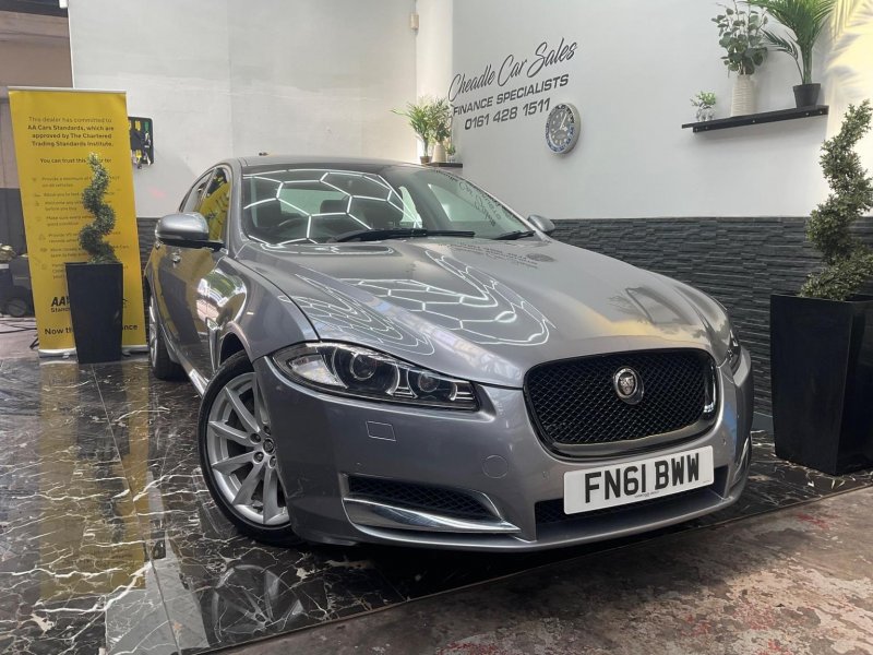 JAGUAR XF