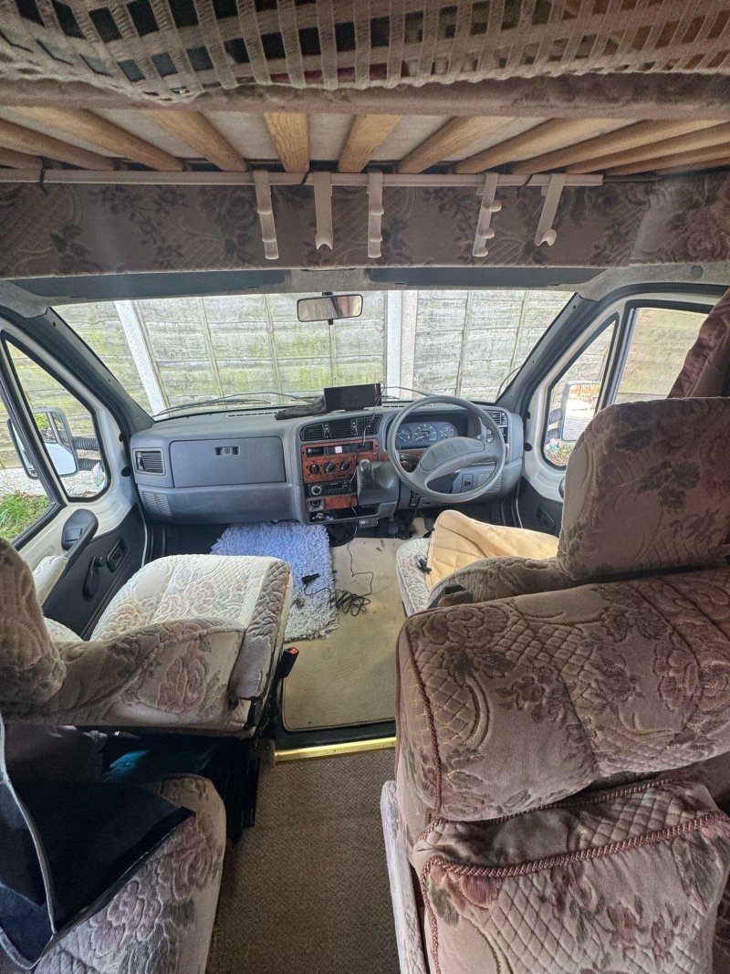 PEUGEOT BOXER