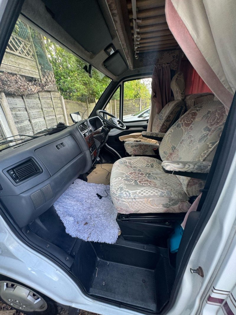 PEUGEOT BOXER