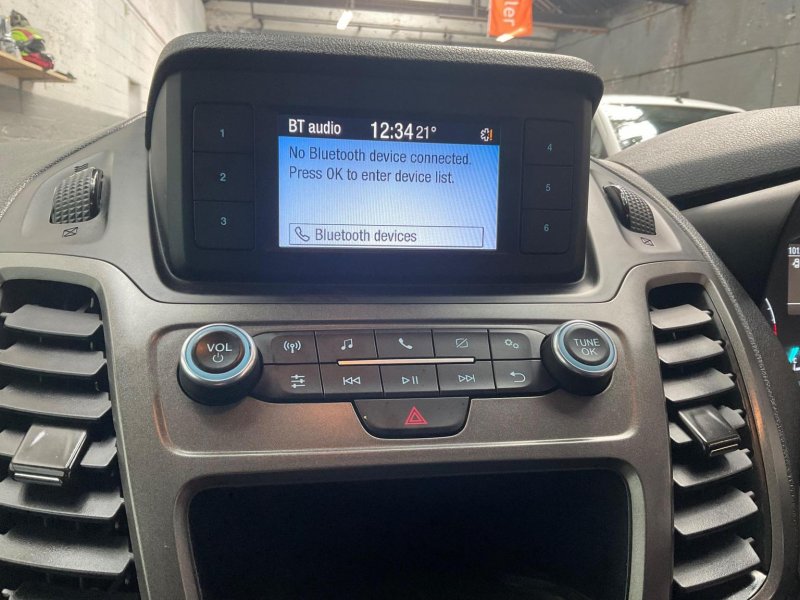 FORD TRANSIT CONNECT