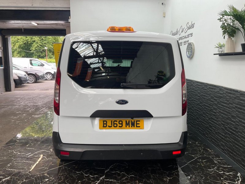 FORD TRANSIT CONNECT