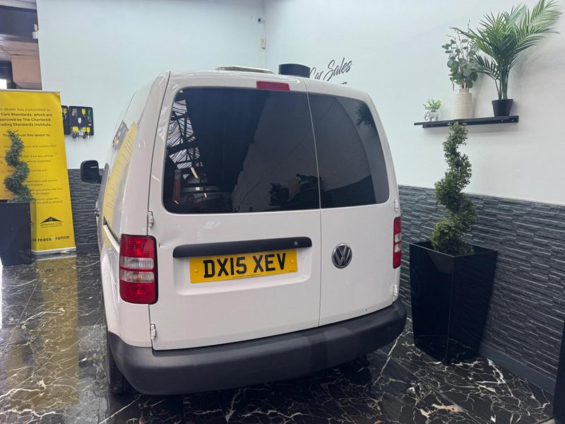 VOLKSWAGEN CADDY
