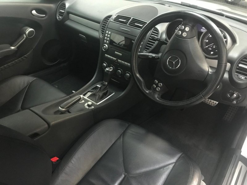 MERCEDES-BENZ SLK