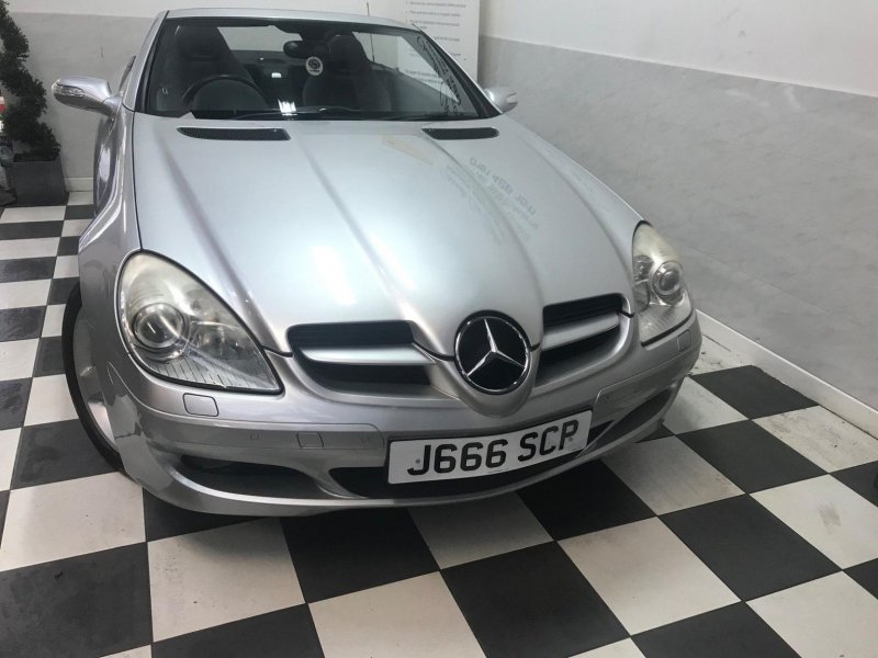 MERCEDES-BENZ SLK