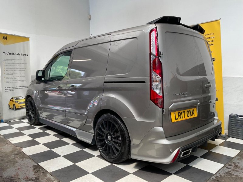 FORD TRANSIT CONNECT