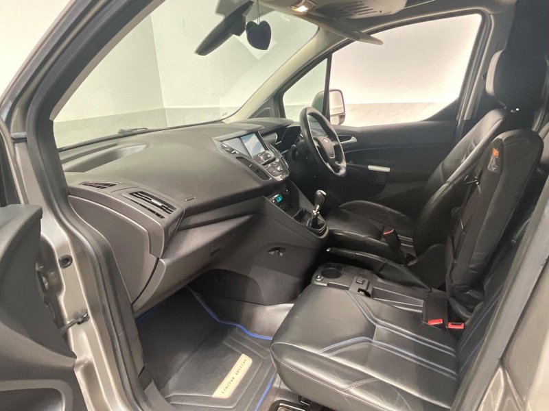 FORD TRANSIT CONNECT