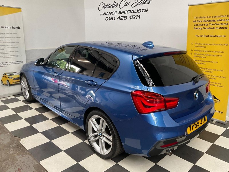BMW 1 SERIES