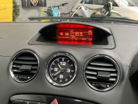 PEUGEOT RCZ