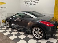 PEUGEOT RCZ