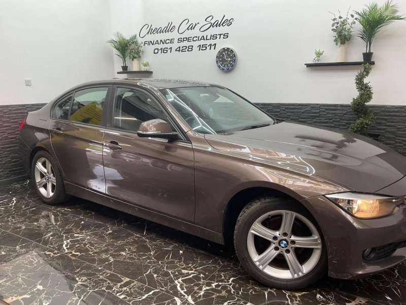 BMW 3 SERIES